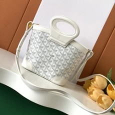 고야드 벨루가 숄더