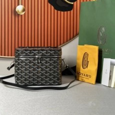 고야드 뮤즈 베니티