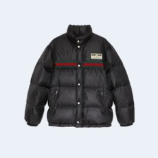 구찌 발수 다운 자켓 블랙