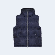 구찌 점보 GG 캔버스 다운 베스트