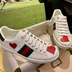 구찌 에이스 하트 레이스업