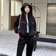 구찌 트레이닝 후드 세트