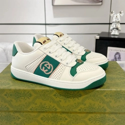 구찌 스크리너  GG 스니커즈