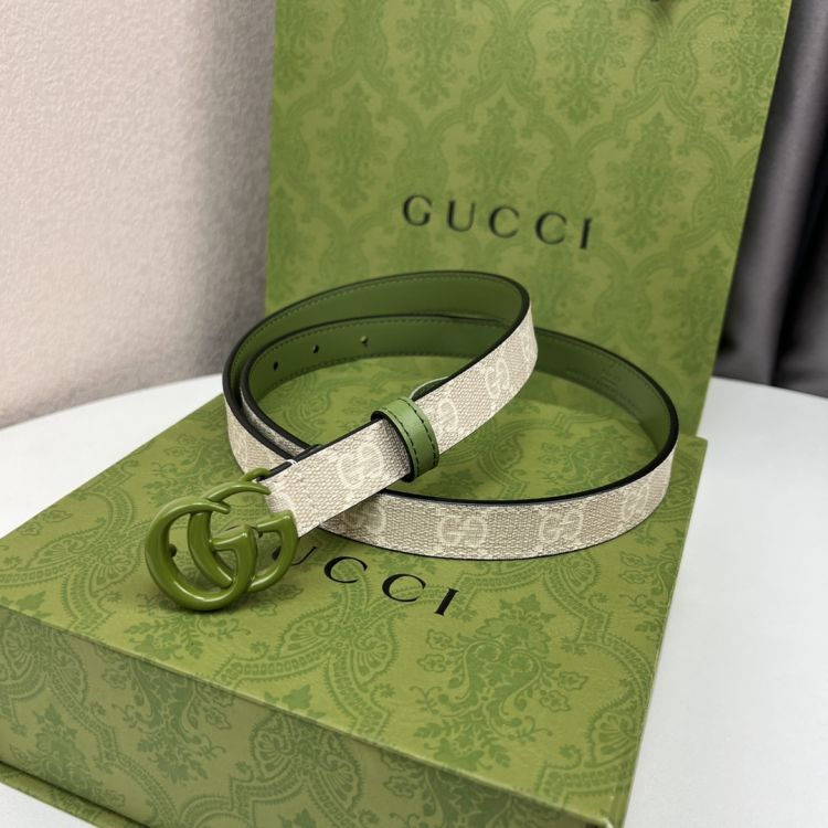 구찌  GG 리버서블 벨트