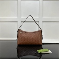 구찌 GG 엠블럼 미디엄 숄더백 847449