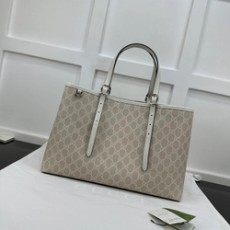 구찌 엠블럼 미디엄 토트백 815213