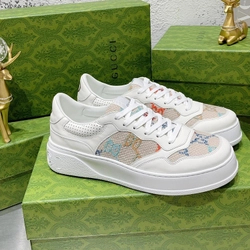 구찌 청키 B 스니커즈