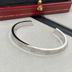 까르띠에 러브 화이트 골드 팔찌