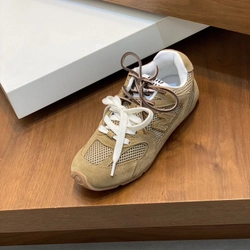 뉴발란스 X 미우미우 스웨이드 메쉬 엠보