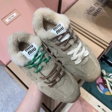 뉴발란스 X 미우미우 콜라보 530 SL 블리치드 가죽