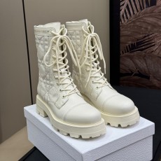 디올 디 유닛 앵글 부츠 화이트