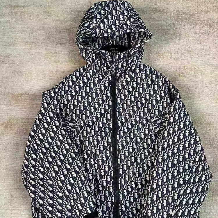 디올  패치 쟈켓