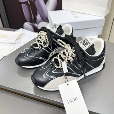 디올 25ss 디 스케치 스니커즈