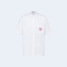 디올 CD 하트 자수 반소매 셔츠