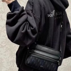 디올 라이더 2.0 지퍼 메신저백