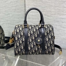 디올 그루브 토트백 25