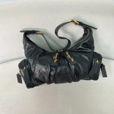 디올 그랜드 투어 멀티 포켓 미디엄 블랙