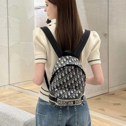 디올 오블리크 자카드 트래블 백팩