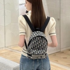 디올 오블리크 자카드 트래블 백팩