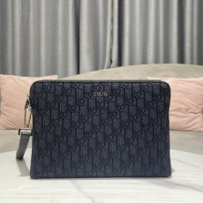 디올 오브리크 클러치