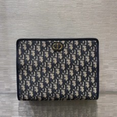 디올 몽테뉴 클러치