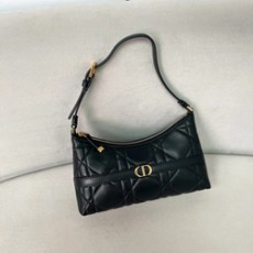 디올 미스 카로 숄더 블랙