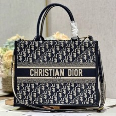 디올 북 토트 라지 쇼퍼 백