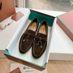 로로피아나 썸머 워크 스웨이드 L-6