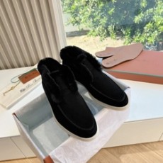 로로피아나 시어링 퍼 스니커즈