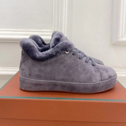 로로피아나 뉴이지스 스니커즈