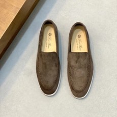 로로피아나 썸머 워크 스웨이드