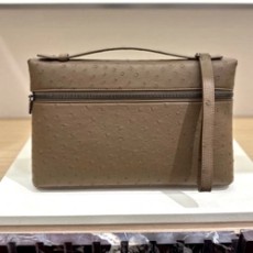 로로피아나 파우치 L29