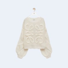 로에베 모헤어 애너그램 스웨터