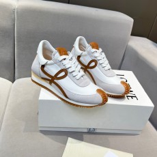 로에베 플로우 스니커즈