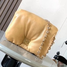 로에베 퍼퍼 고야 인 샤이니 나파