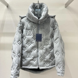 루이비통 모노그램 보이후드 푸퍼 자켓