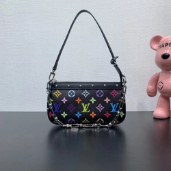 루이비통 x 무라카미 포쉐트 악세수아 M13663