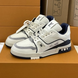 루이비통 LV 트레이너 스니커즈 화이트