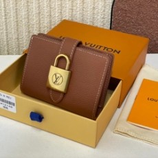 루이비통 로우 키 월릿 M12148