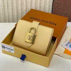 루이비통 로우 키 월릿