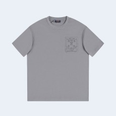 루이비통 디보스드 3D 로고 프린트 티셔츠 그레이