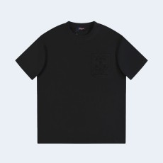 루이비통 디보스드 3D 로고 프린트 티셔츠 블랙