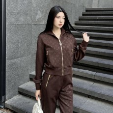 루이비통 트레이닝 후드 세트