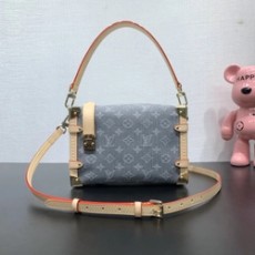 루이비통 사이드 트렁크 MM M13285