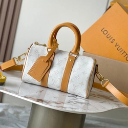 루이비통 키폴 반둘리에 25 M15076