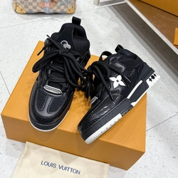 루이비통 스케이트 스니커즈