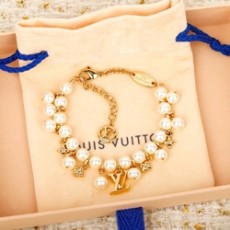 루이비통 펄 리버 팔찌 M1685A