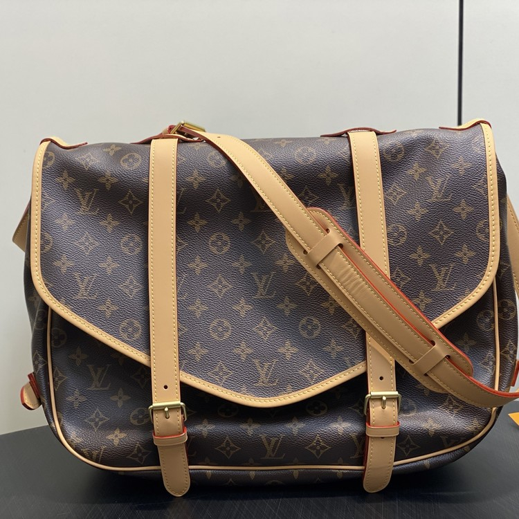 루이비통 모노그램 소뮈르 M42252