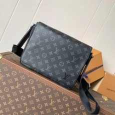 루이비통 디스트릭트 PM 이클립스 m46255