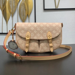 루이비통 이스케이프 M15134